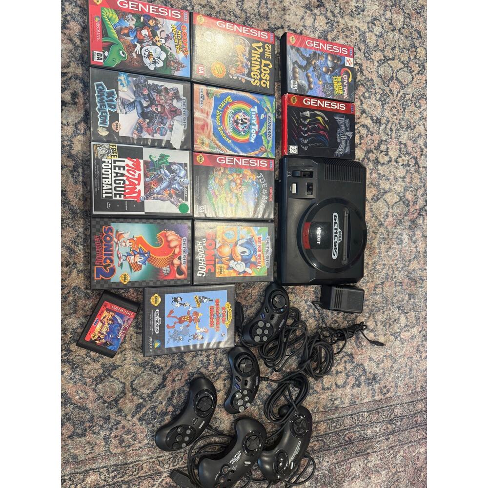 Sega Genesis Bundle Console 5 Controllers 12 Games Works